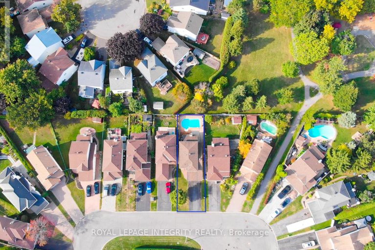 28908572/1266-famlit-court/beacon-hill-south/ottawa/ontario/K1J9A2_39