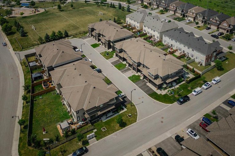 28631882/14-hackney-private/emerald-meadowstrailwest/ottawa/ontario/K2V0K8_38
