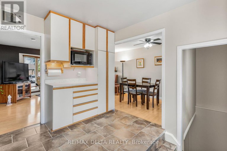 28986130/722-nicole-street/town-of-rockland/clarence-rockland/ontario/K4K1G4_13