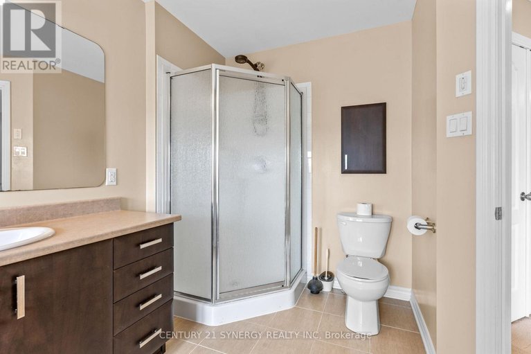 29575083/430-foxhall-way/bridlewood/ottawa/ontario/K2M0G1_30