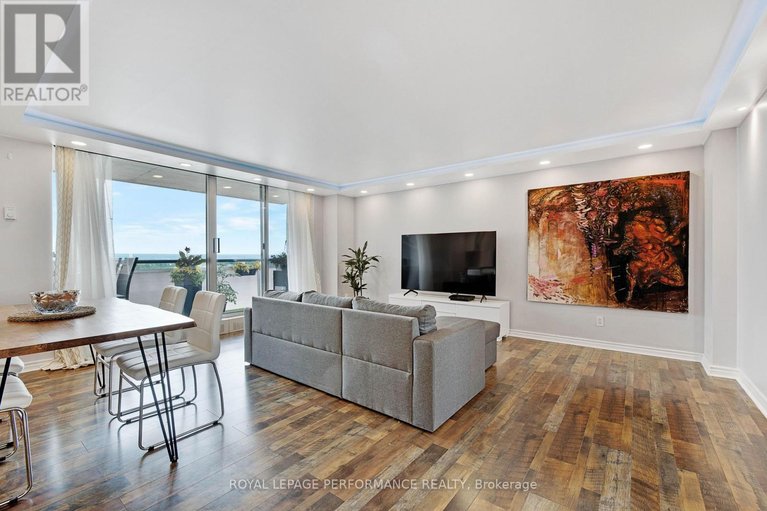 29535481/1905-160-george-street/lower-townbyward-market/ottawa/ontario/K1N9M2_18