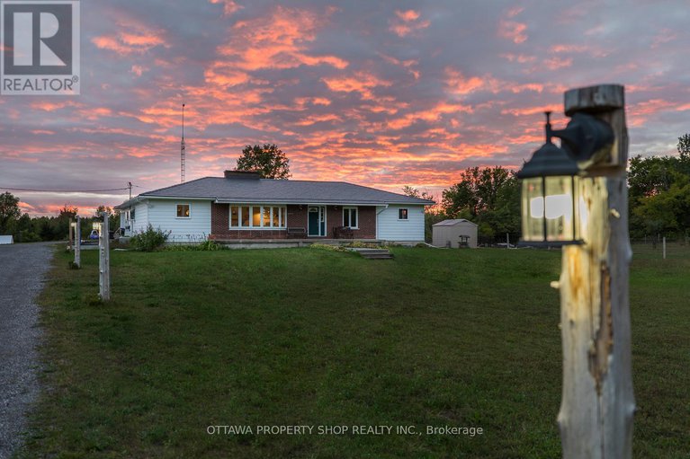 28818668/2428-greys-creek-road/osgoode-twp-north-of-reg-rd-6/ottawa/ontario/K4P1N7_1
