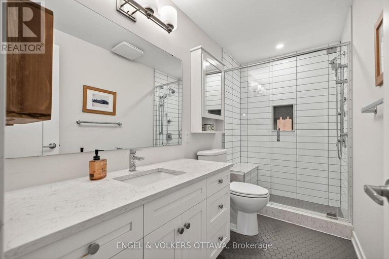 29616178/55-oblats-avenue/ottawa-east/ottawa/ontario/K1S5W1_28