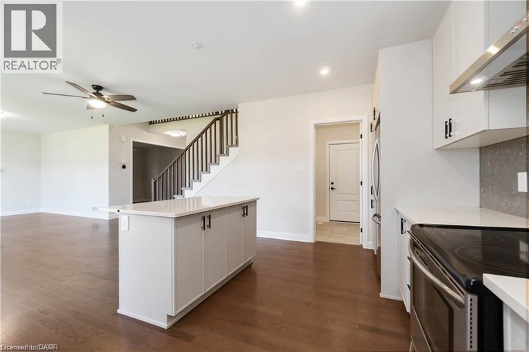 29185164/805-gamble-drive/russell/ontario/K4R0G6_6