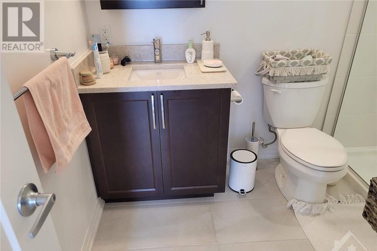 29228123/3308-805-carling-ave-avenue-w/civic-hospital/ottawa/ontario/K1S5W9_8