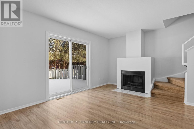 29413275/22-1963-fairglen-mews/blackburn-hamlet-south/ottawa/ontario/K1B5A5_5