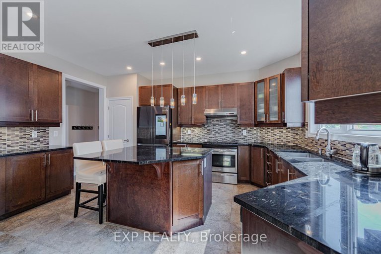 28750311/3308-riverset-crescent/half-moon-bay/ottawa/ontario/K2J0S2_16