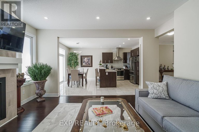 28791941/628-eagle-crest-heights/stittsville-north/ottawa/ontario/K2S2E6_16