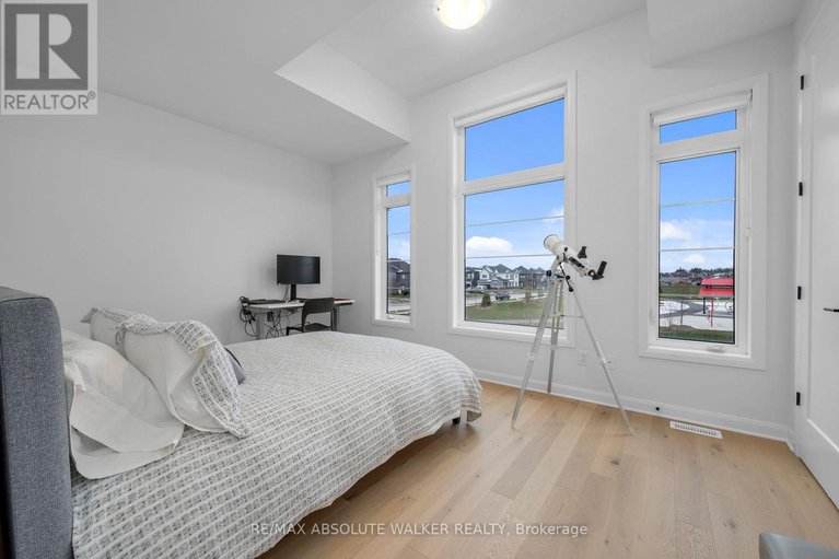 29118670/2055-wanderer-avenue/mahogany-community/ottawa/ontario/K4M0W9_31