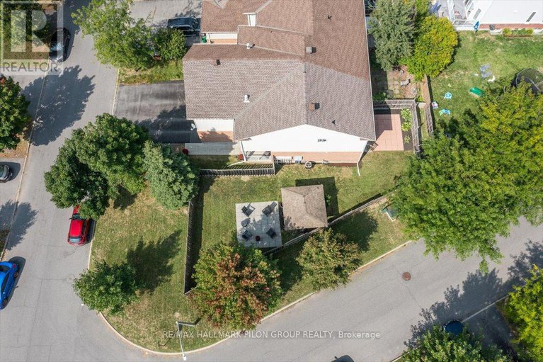 28847182/2064-breezewood-street/springridgeeast-village/ottawa/ontario/K4A4R9_3