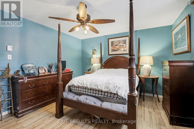 29208933/21111-concession-8-road/south-glengarry-lancaster-twp/south-glengarry/ontario/K0C1L0_18