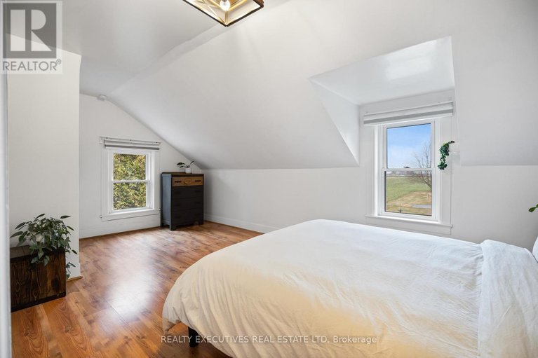 29627788/416-main-street/winchester/north-dundas/ontario/K0C2K0_18