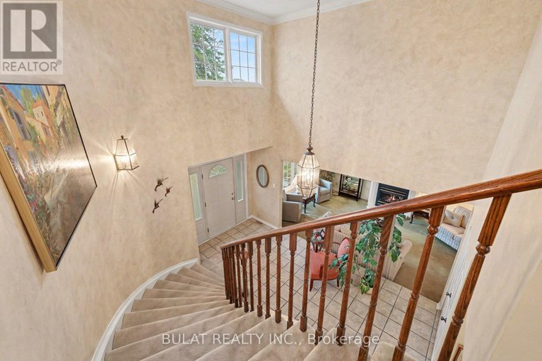 29609715/5-woodthrush-green/hunt-club/ottawa/ontario/K1V0A9_21