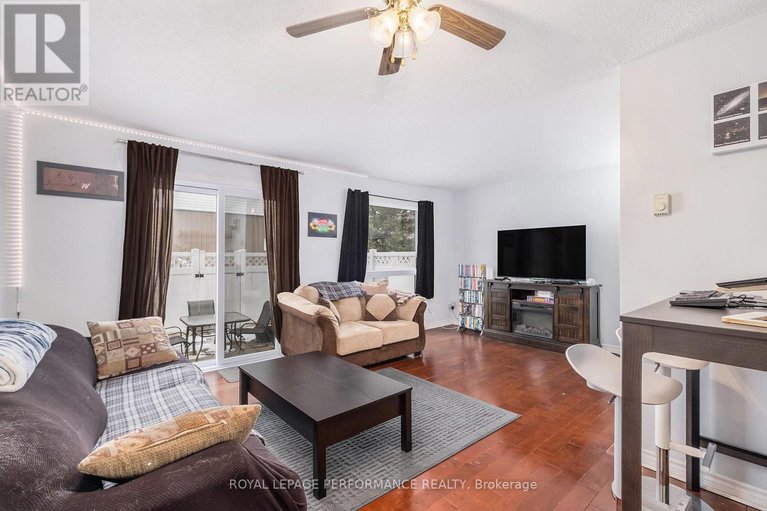 28652636/20-lovell-lane/westcliffe-estates/ottawa/ontario/K2H9B6_5