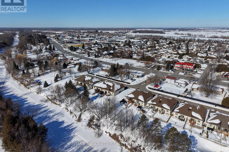 29419457/148-equinox-drive/embrun/russell/ontario/K0A1W1_24