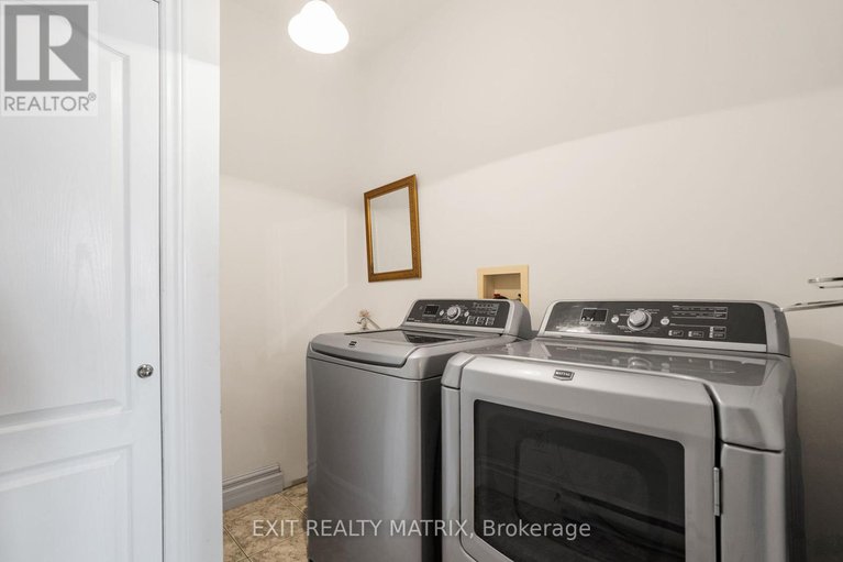 27814681/1854-principale-street/east-hawkesbury/ontario/K0B1A0_25