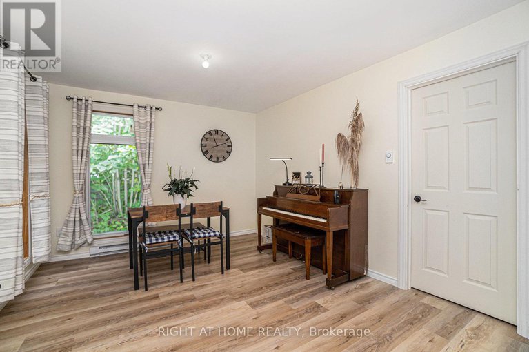 29153332/15-willis-james-lane/mcnabbraeside-twps/mcnabbraeside/ontario/K7S2A5_5