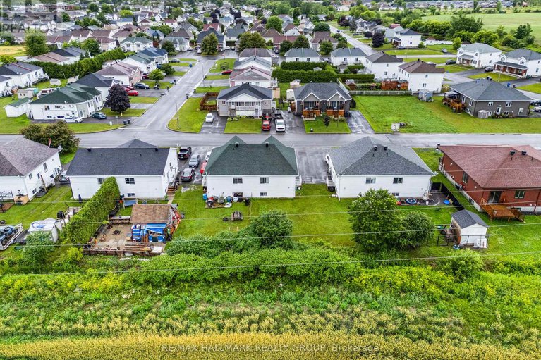 28598494/1013-jacynthe-street/hawkesbury/hawkesbury/ontario/K6A3V9_10