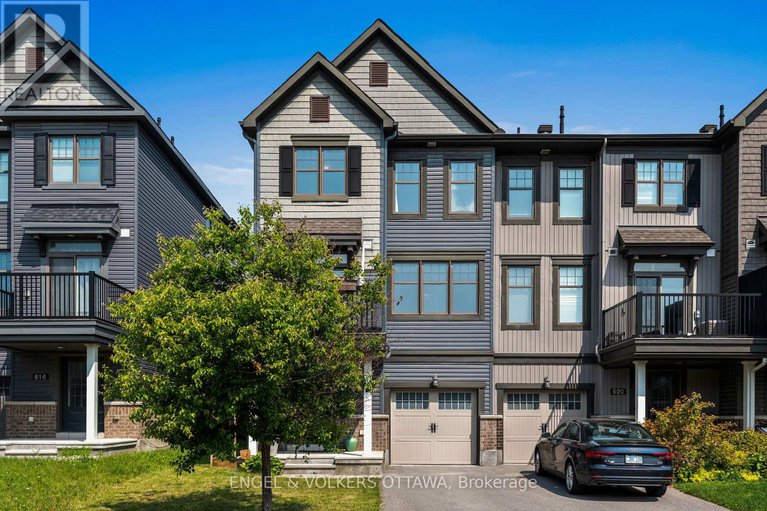 28498839/618-lauraleaf-crescent/half-moon-bay/ottawa/ontario/K2J6G9_1