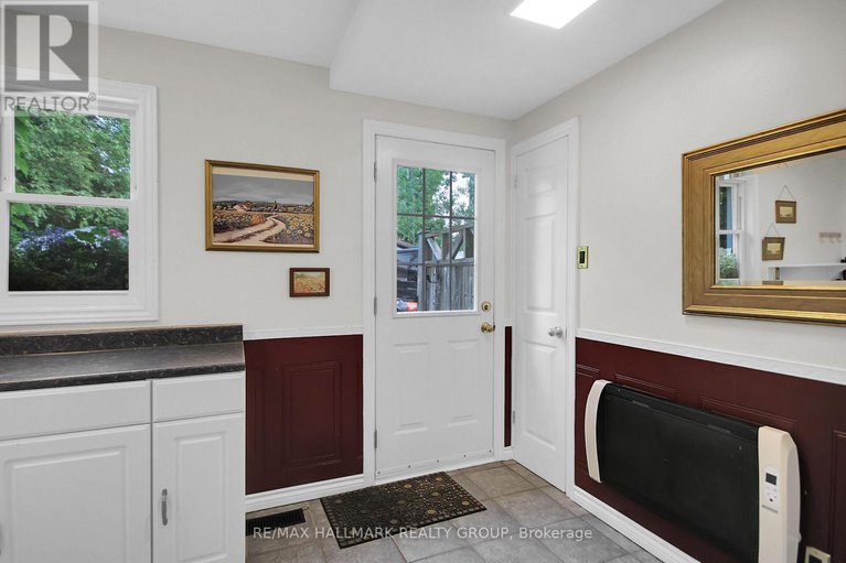 28543028/6942-gallagher-road/rideau-twp-s-of-reg-rd-6-w-of-mccordick-rd/ottawa/ontario/K0A2T0_29