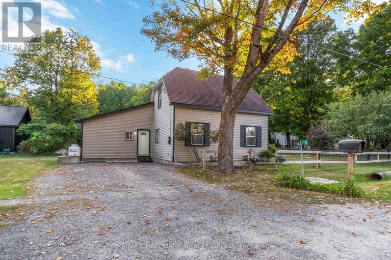 28882320/6-algonkin-trail/mcnabbraeside-twps/mcnabbraeside/ontario/K7S3G7_2
