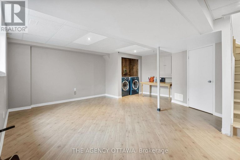 29271215/55-springcreek-crescent/bridlewood/ottawa/ontario/K2M2M2_25