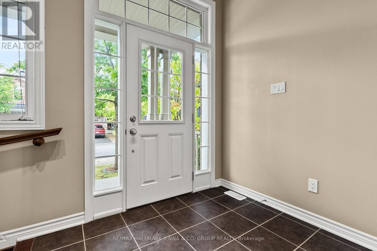 29198224/326-gallantry-way/stittsville-north/ottawa/ontario/K2S0P8_3