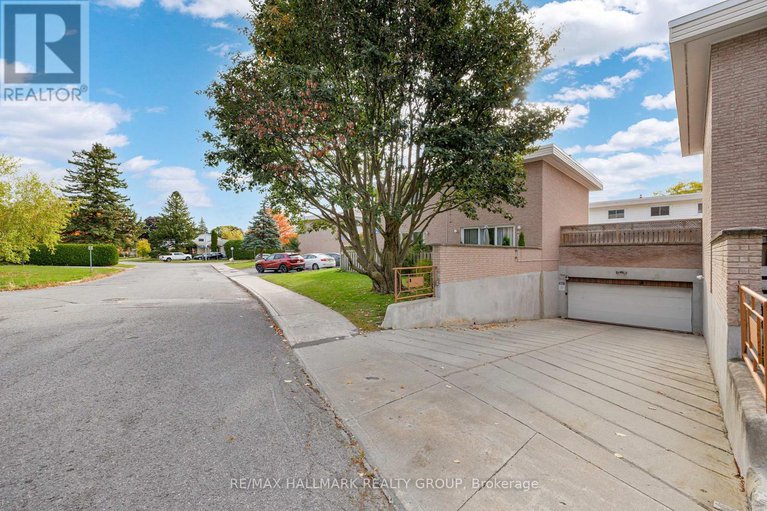 28989404/81-hadley-circle/bells-corners/ottawa/ontario/K2H7Z8_44