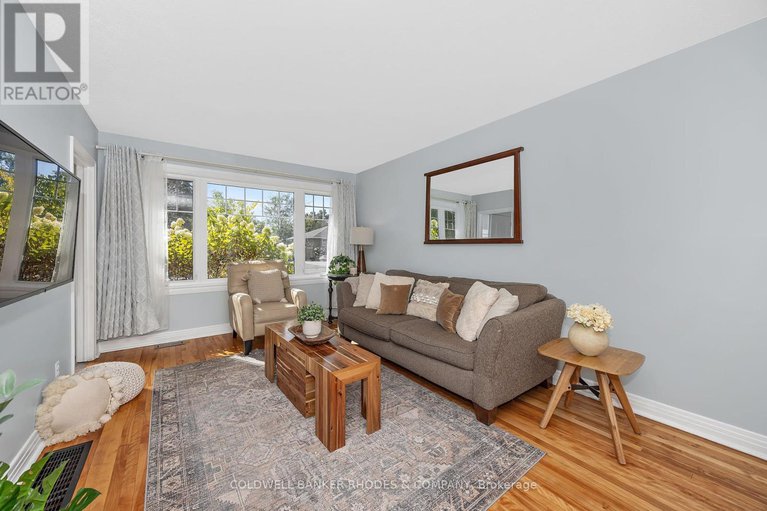 28867901/353-spartan-avenue/vanier/ottawa/ontario/K1K1J6_6