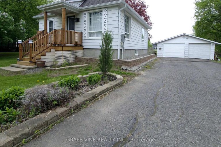 28348323/8942-mitch-owens-road/osgoode-twp-north-of-reg-rd-6/ottawa/ontario/K0A1V0_1
