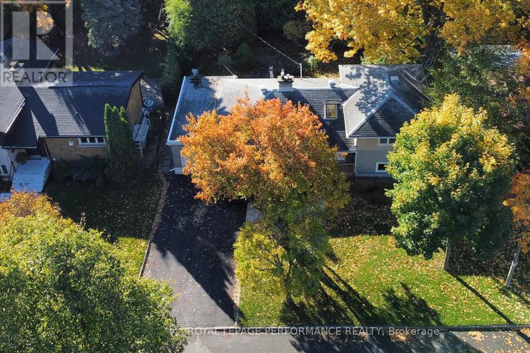 29023236/1394-wesmar-drive/alta-vista/ottawa/ontario/K1H7T5_22