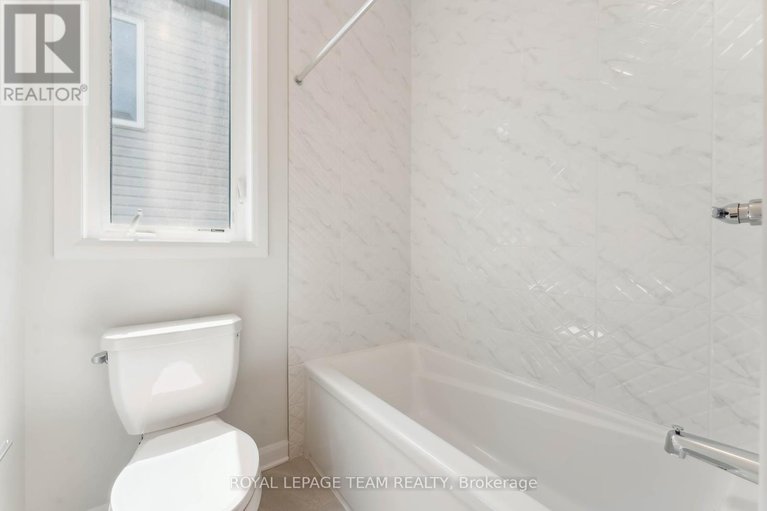 27736125/5045-abbott-street-e/ottawa/ontario/K2V0V2_30