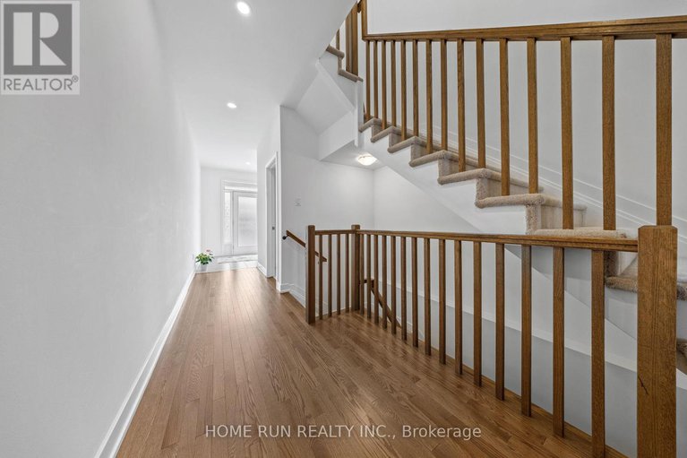 28232803/909-beckton-heights/stittsville-south/ottawa/ontario/K2S2X5_4