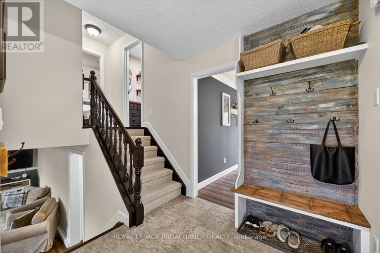 29675984/9-willow-drive/augusta-twp/augusta/ontario/K0E1P0_5