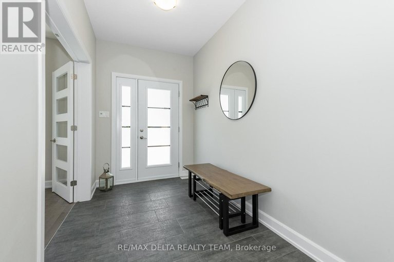 28960948/688-geneva-crescent/embrun/russell/ontario/K0A1W0_3