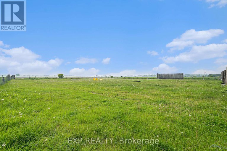 28875473/4806-frank-kenny-road/sarsfieldbearbrook/ottawa/ontario/K0A3H0_33