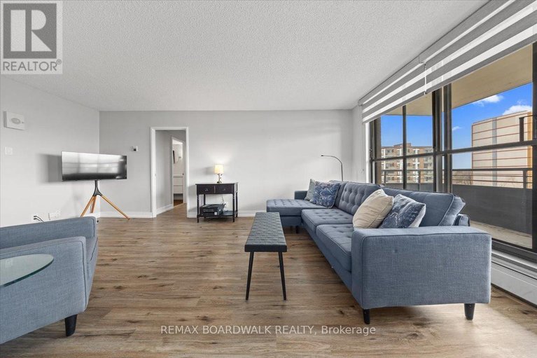 29565539/804-505-st-laurent-boulevard/viscount-alexander-park/ottawa/ontario/K1K3X4_19