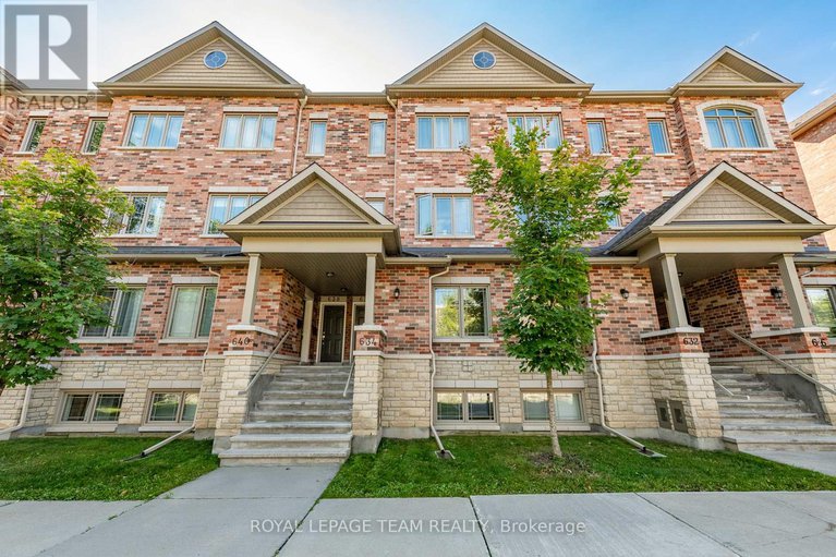 28869009/634-danaca-private/carson-meadows/ottawa/ontario/K1K2V7_1