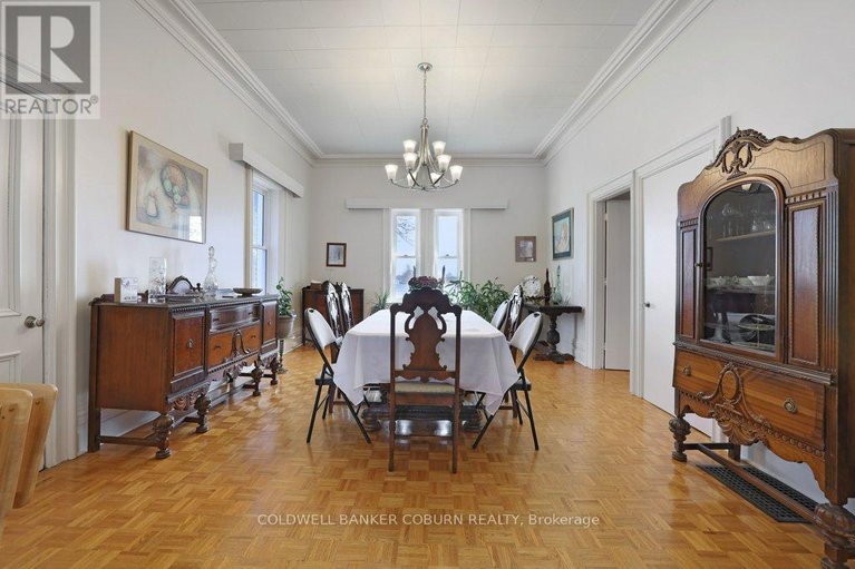 28218269/81-lakeshore-drive/morrisburg/south-dundas/ontario/K0C1X0_17