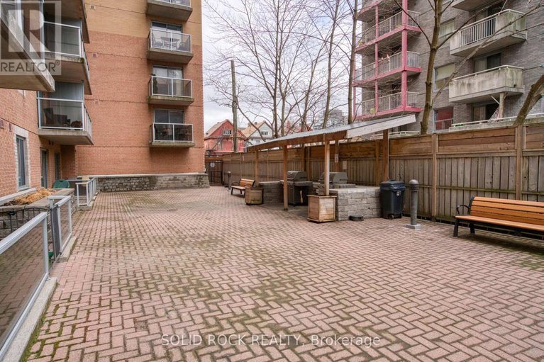29566875/209-429-somerset-street-w/ottawa-centre/ottawa/ontario/K2P2P5_24
