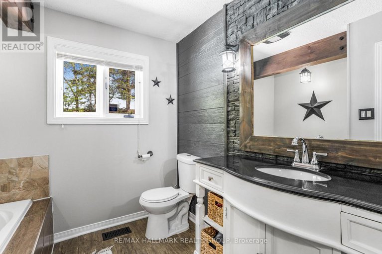 28552097/1211-lacroix-road/clarencerockland-twp/clarence-rockland/ontario/K0A2A0_20