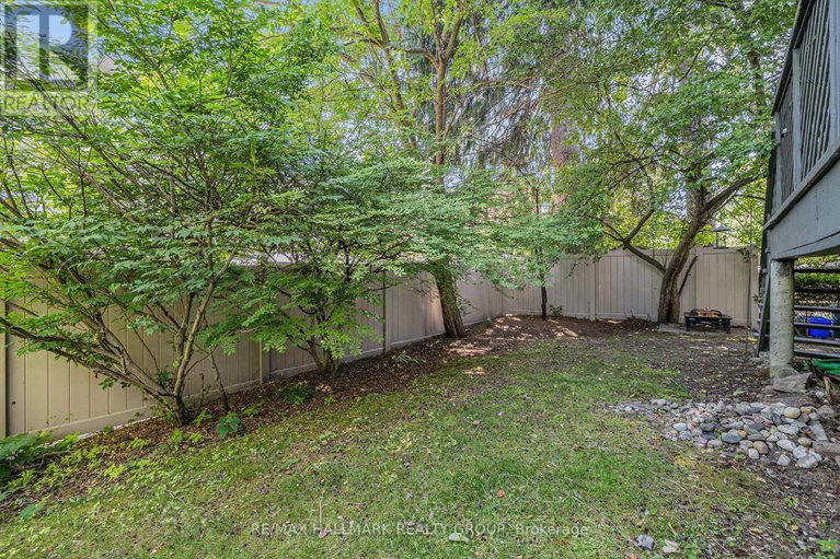 28525097/13-817-high-street/britannia-heights/ottawa/ontario/K2B6C3_23