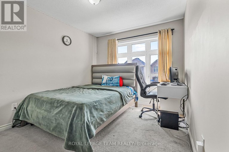 28613598/622-parade-drive/stittsville-south/ottawa/ontario/K2S0Y7_26