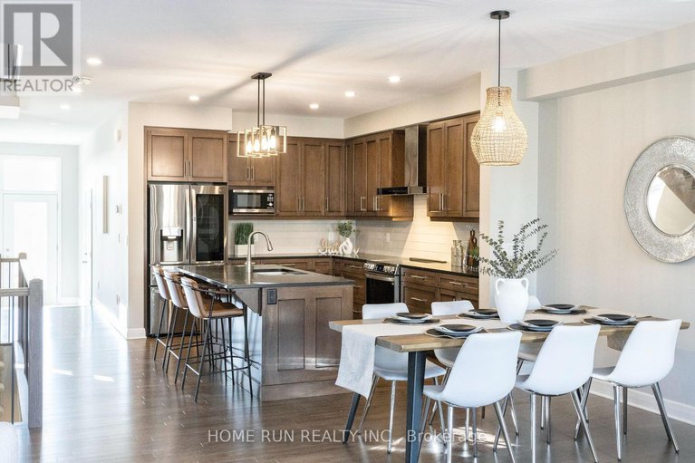 28910385/82-michael-stoqua-street/cfb-rockcliffe-and-area/ottawa/ontario/K1K5A2_16