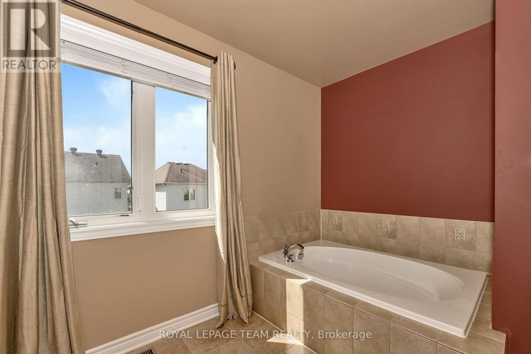 28545923/120-tapestry-drive/strandherd/ottawa/ontario/K2J0H3_25