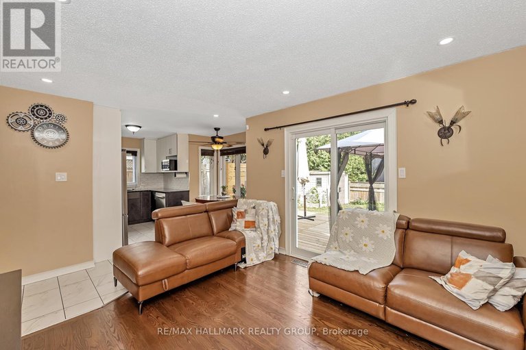 28721094/16-hawley-crescent/bridlewood/ottawa/ontario/K2M1T3_10
