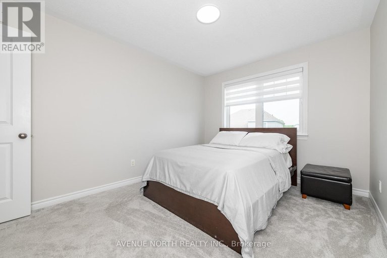 29416953/448-rochefort-circle/avalon-west/ottawa/ontario/K4A0M9_22