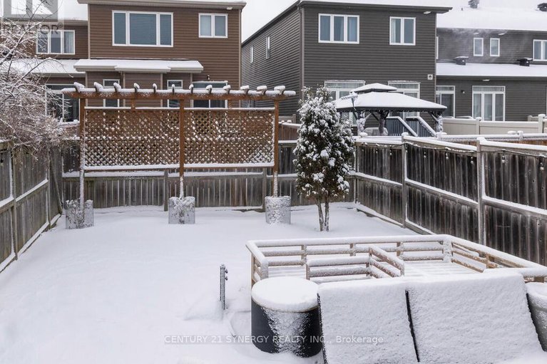 29486485/167-romina-street/emerald-meadowstrailwest/ottawa/ontario/K2S0J3_35