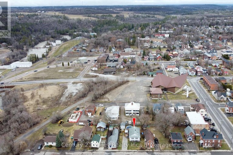 29618337/99-queen-street-n/renfrew/renfrew/ontario/K7V2A4_39