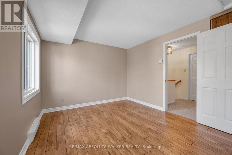 28874658/108-500-canteval-terrace/fallingbrookpineridge/ottawa/ontario/K4A2C8_15